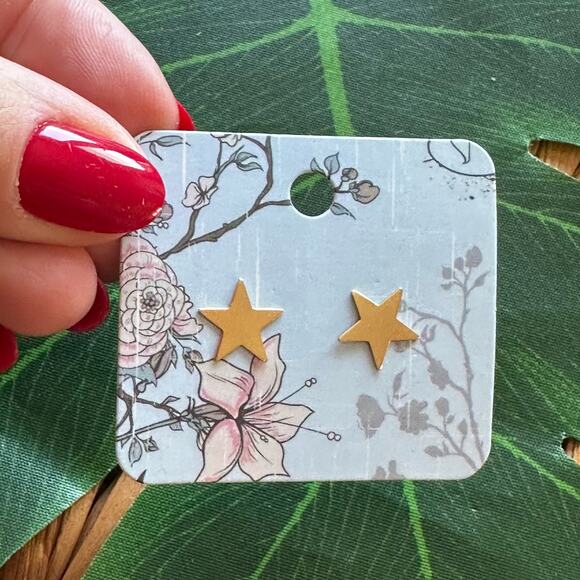 BOGO FREE VTG TORRID STAR POST EARRINGS - Picture 1 of 5